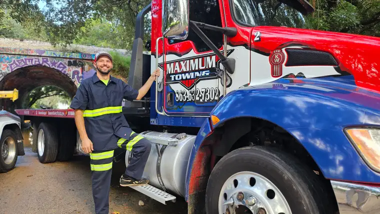 Maximum Towing crew with a recovered vehicle